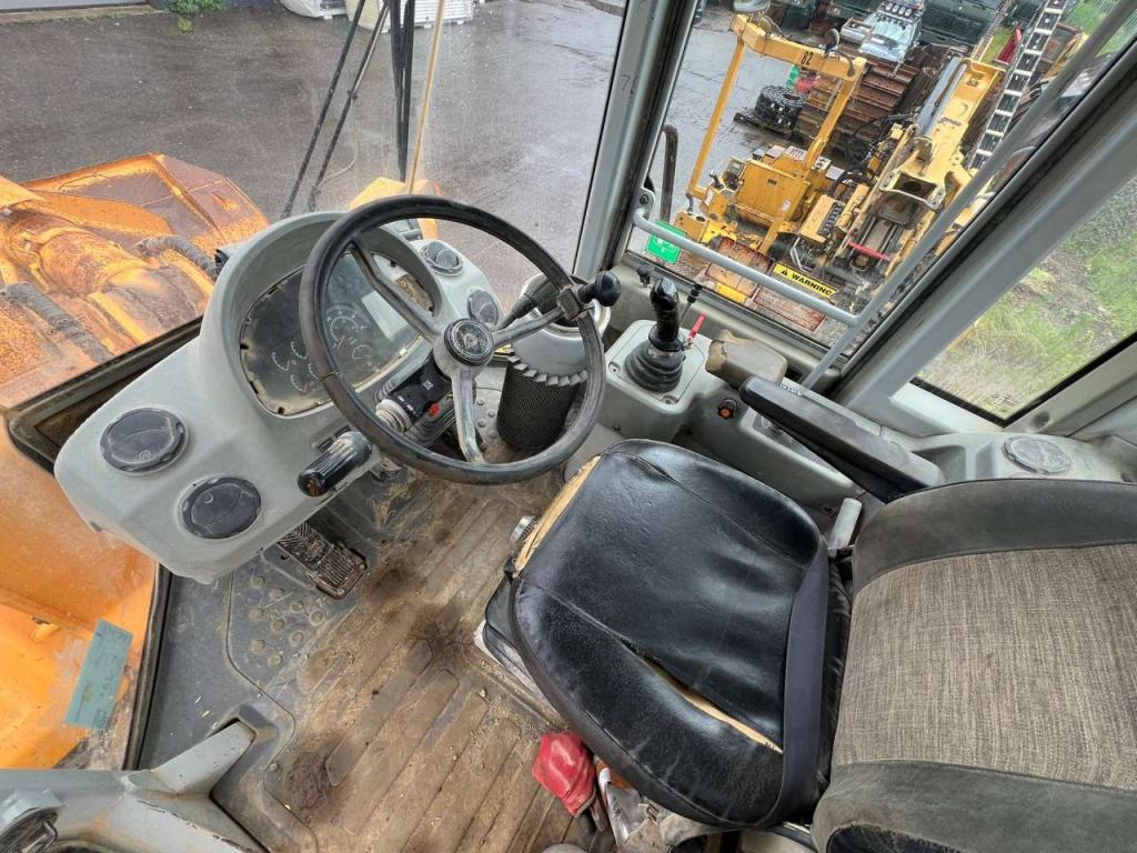 Hyundai HL757-7 Photo 5