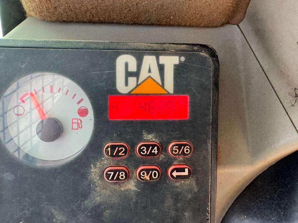 Caterpillar 259D - Two-Speed Compact Track Loader Photo 26