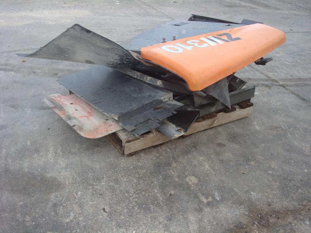 Capot et panneau de carrosserie pour Hitachi ZW310 Photo 2