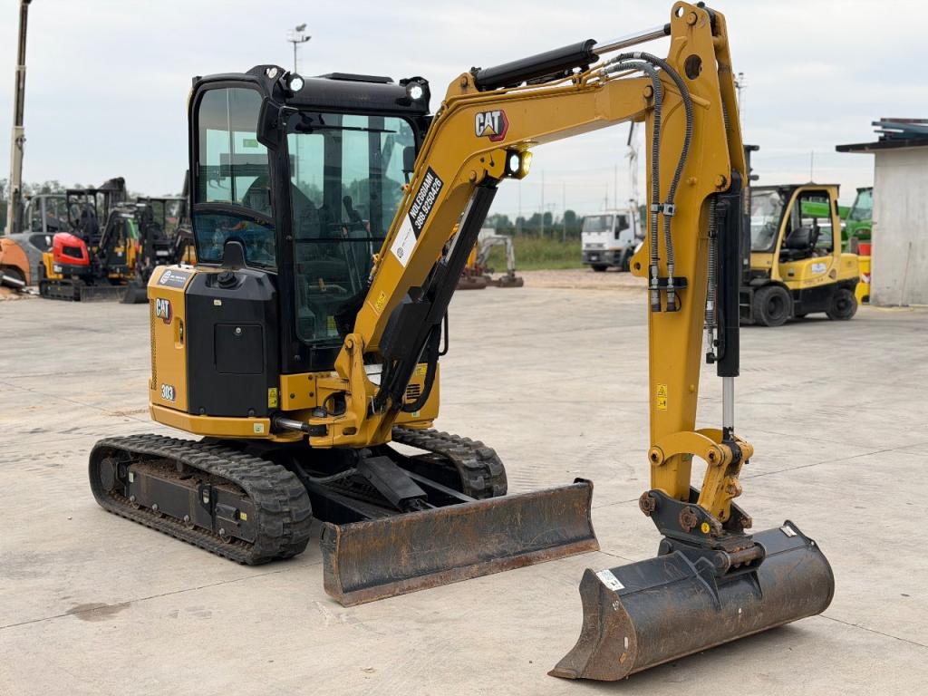 Caterpillar 303 CR Photo 2