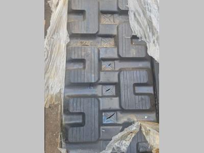 320 86 52T Chenille caoutchouc pour Takeuchi TL150 en vente par Off Meccaniche Bonanni di B.