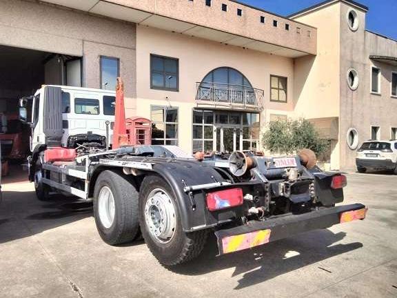 Iveco AD 260S46 Y/PS Photo 3