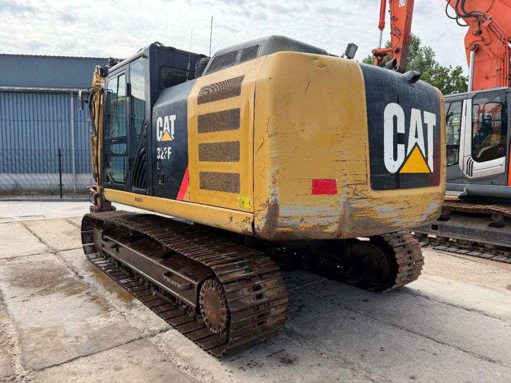 Caterpillar 323 EL Photo 5