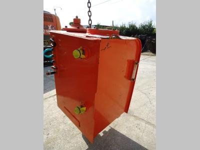 Réservoir de huile pour Hitachi ZAXIS 210N - 240N en vente par OLM 90 Srl