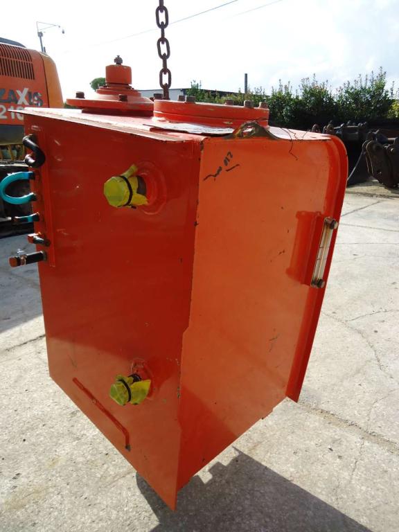 Réservoir de huile pour Hitachi ZAXIS 210N - 240N Photo 1
