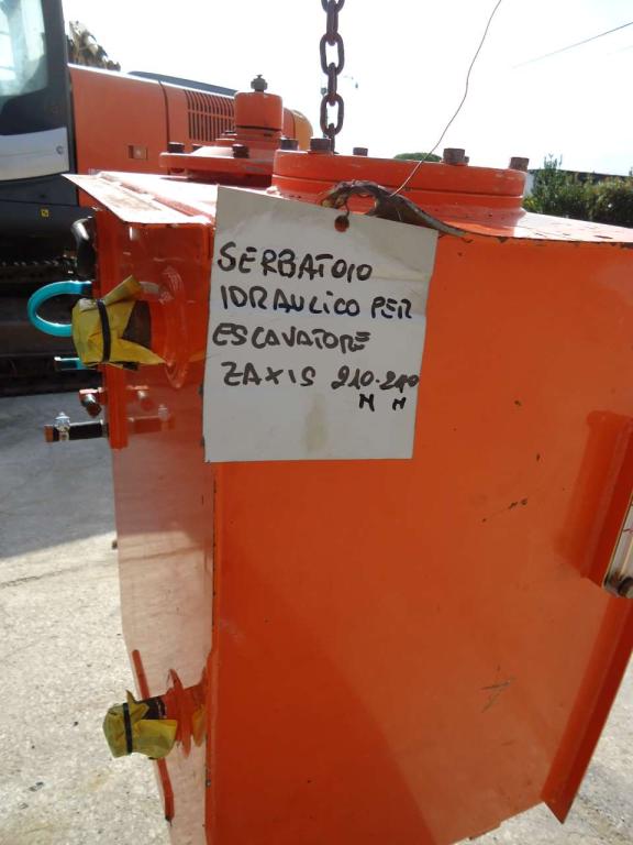 Réservoir de huile pour Hitachi ZAXIS 210N - 240N Photo 2