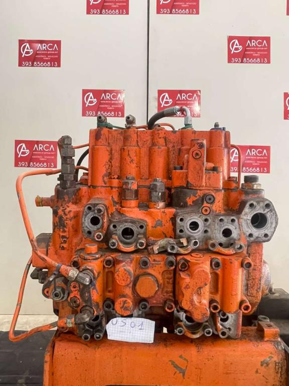 Fiat Hitachi EX235 Photo 1