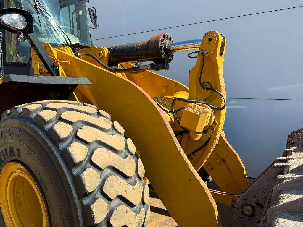 Caterpillar 972M - German Machine / Automatic Greasing Photo 17