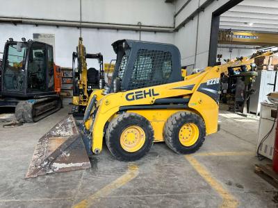 Gehl R220 en vente par G.R. Import Export