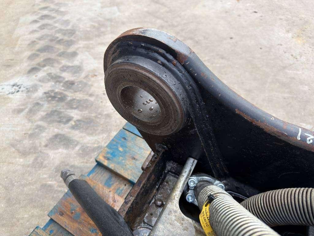 OilQuick OQ70/55 - M318D / 320D / 320E / 320F / 323D / 323E Photo 13