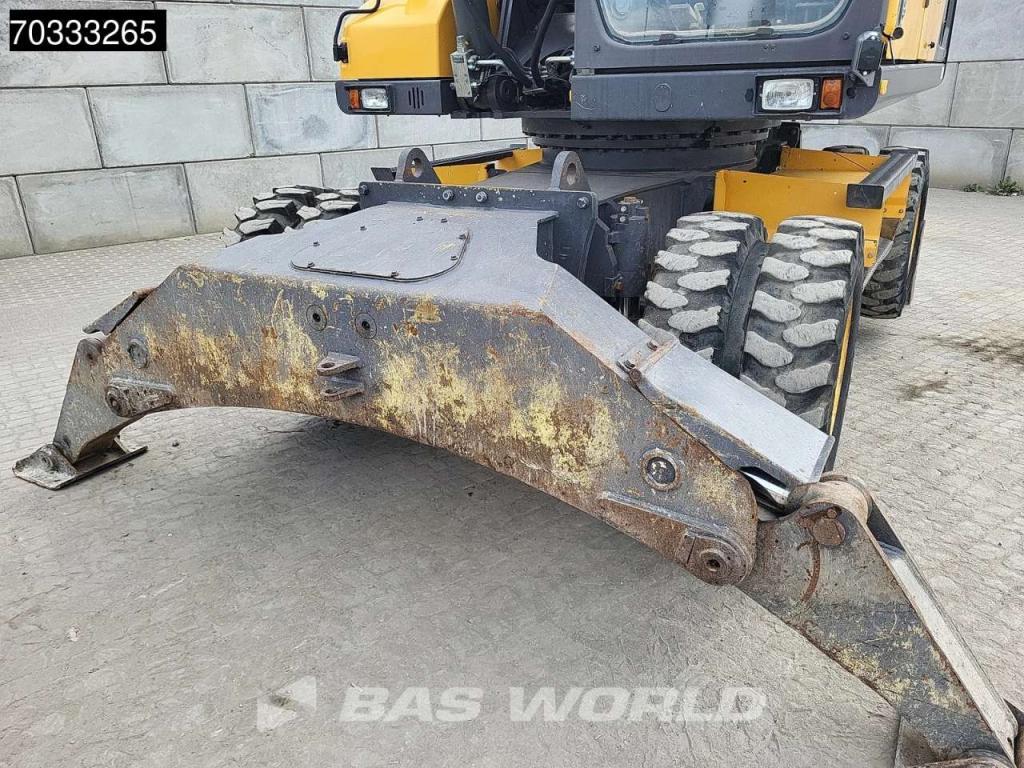 Volvo EW180 D Photo 29