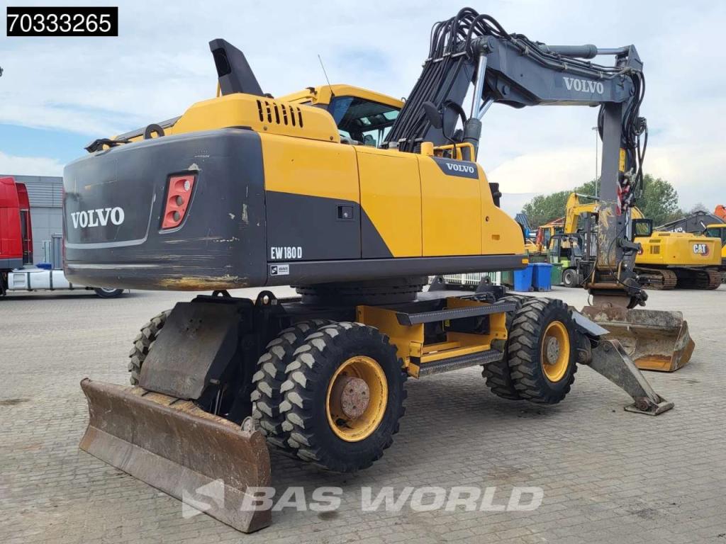 Volvo EW180 D Photo 7