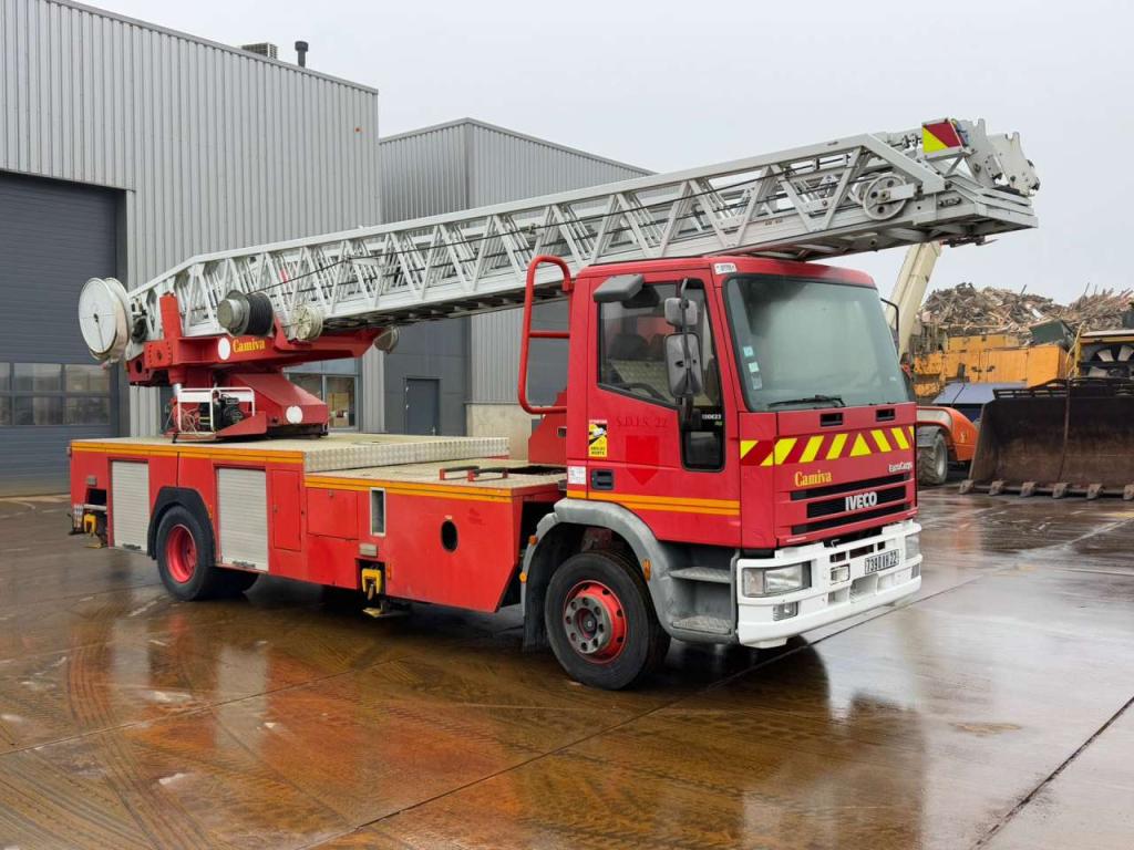 Iveco 130E23 4x2 Firetruck Photo 5