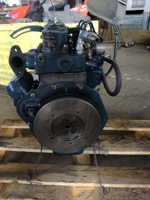 Kubota D722 Photo 1
