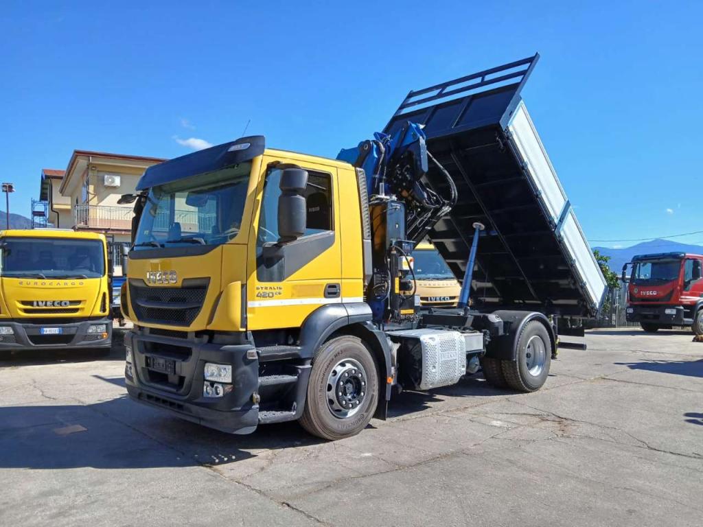Iveco STRALIS HI-STREET AD190S42 Photo 28