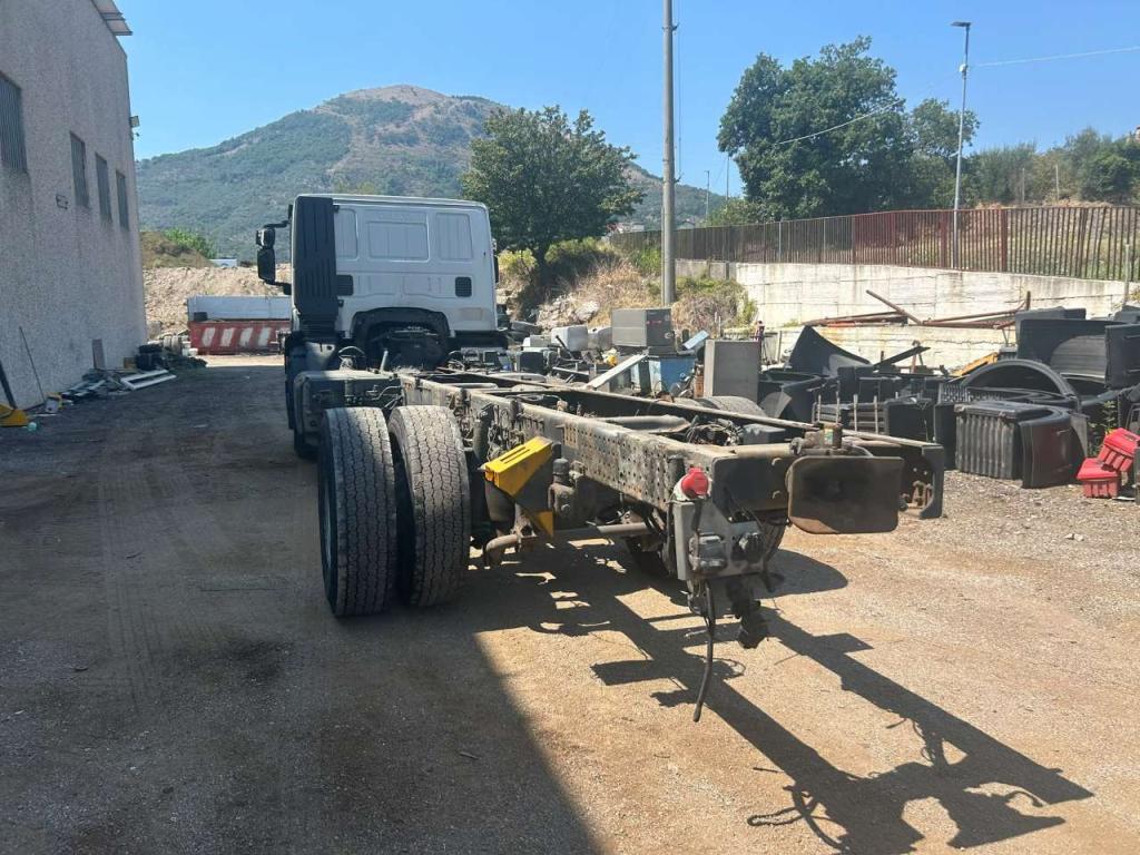 Iveco STRALIS AD190S42 Photo 10