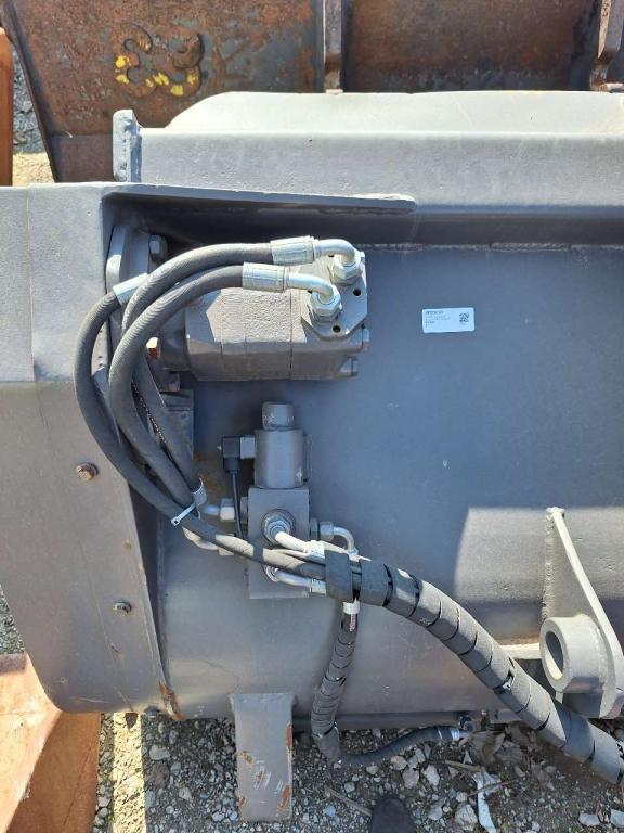 1800 mm UNI80 for 22 ton excavators Godet malaxeur Photo 5