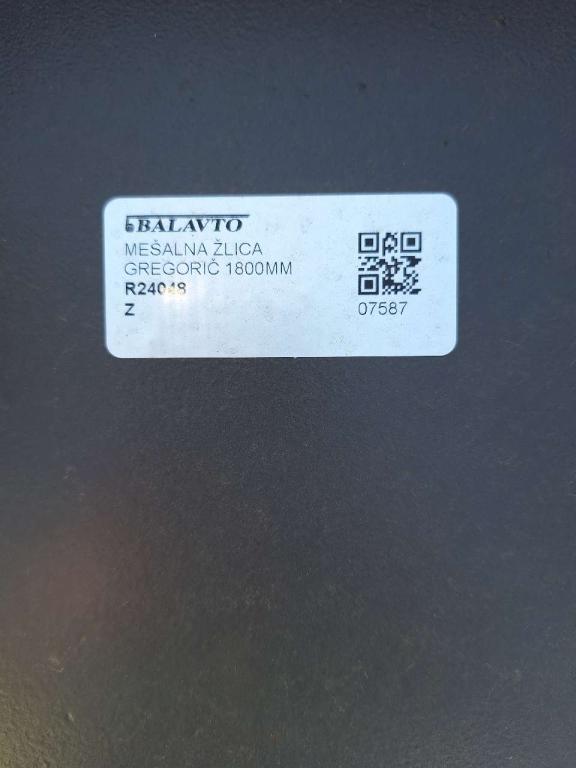 1800 mm UNI80 for 22 ton excavators Godet malaxeur Photo 6
