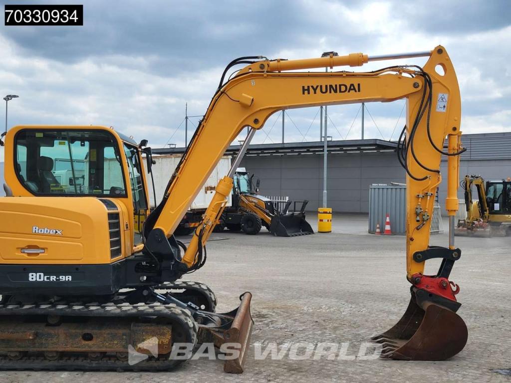 Hyundai R80 CR-9A Photo 10