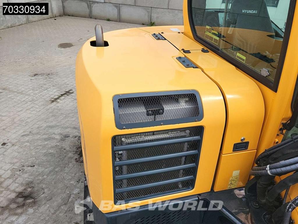 Hyundai R80 CR-9A Photo 17