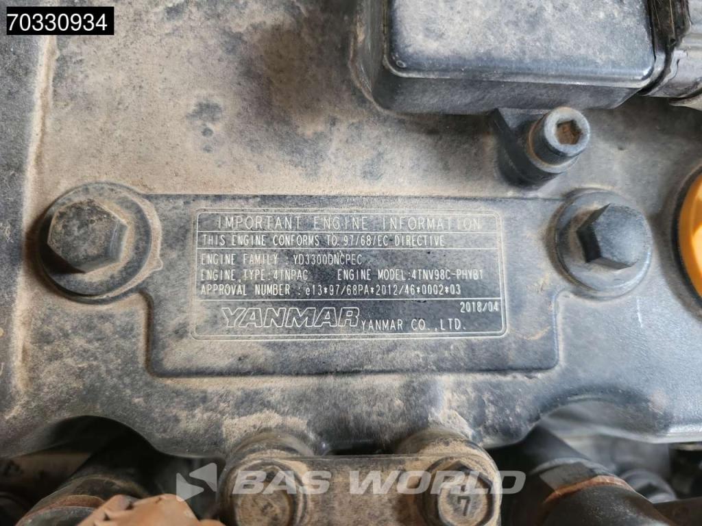 Hyundai R80 CR-9A Photo 19