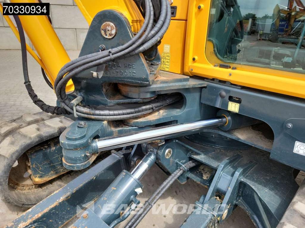 Hyundai R80 CR-9A Photo 24