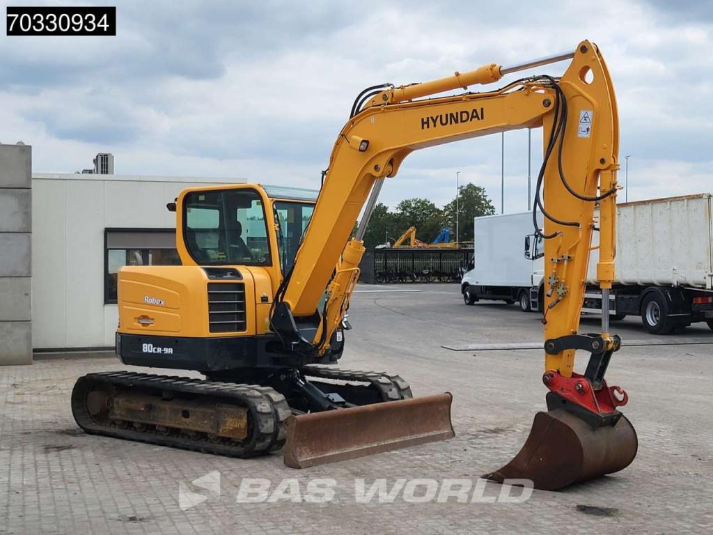 Hyundai R80 CR-9A Photo 8
