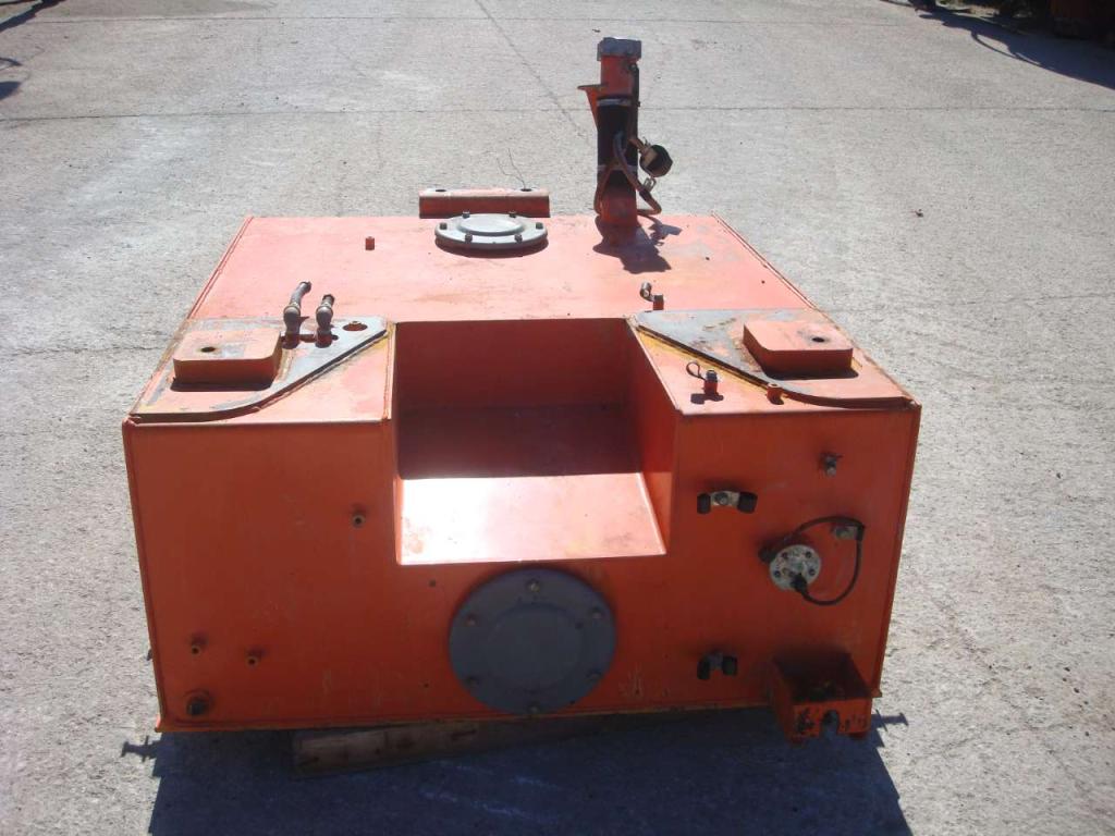 Réservoir de carburant pour PALA GOMMATA ZW310 Photo 3