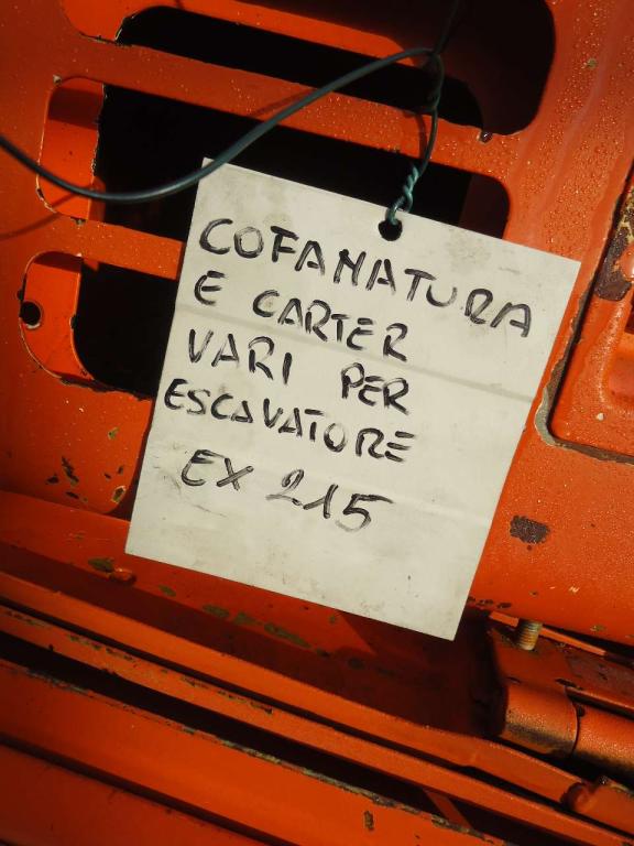 Capot et panneau de carrosserie pour Fiat Hitachi EX215 Photo 6
