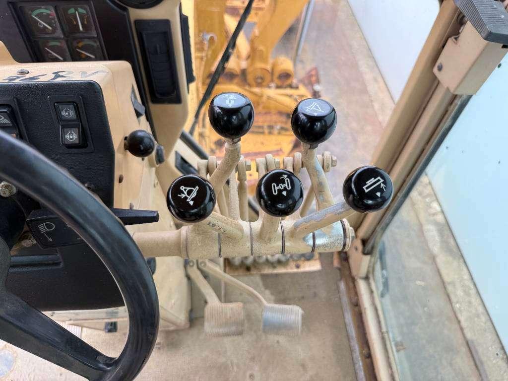 Caterpillar 120H - Front Blade / Scarifier / Top Condition Photo 10