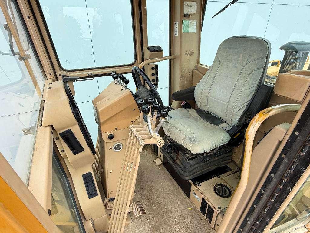 Caterpillar 120H - Front Blade / Scarifier / Top Condition Photo 7