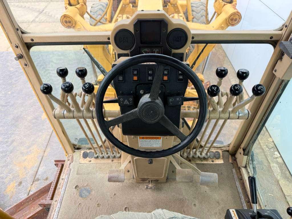 Caterpillar 120H - Front Blade / Scarifier / Top Condition Photo 8