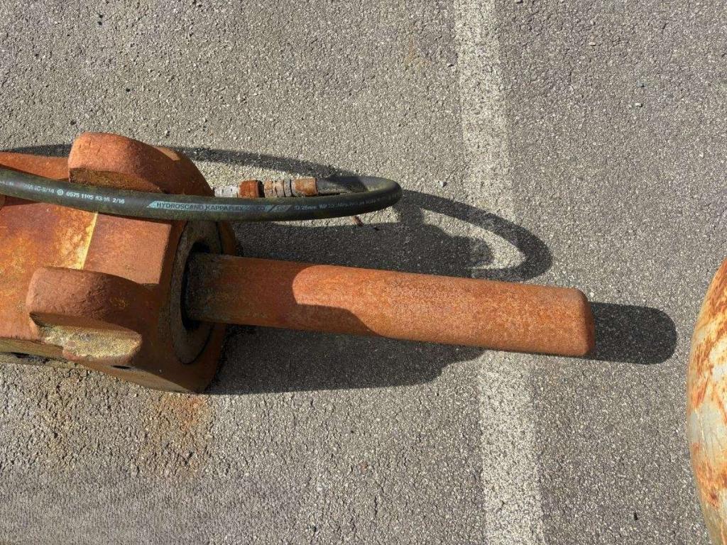 Epiroc MB 1200 DP Photo 4