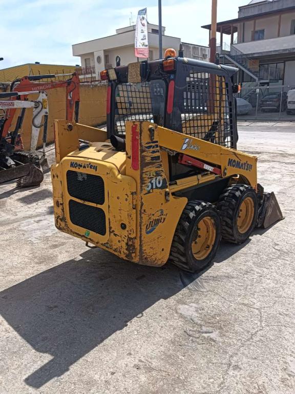 Komatsu SK 510 Photo 2