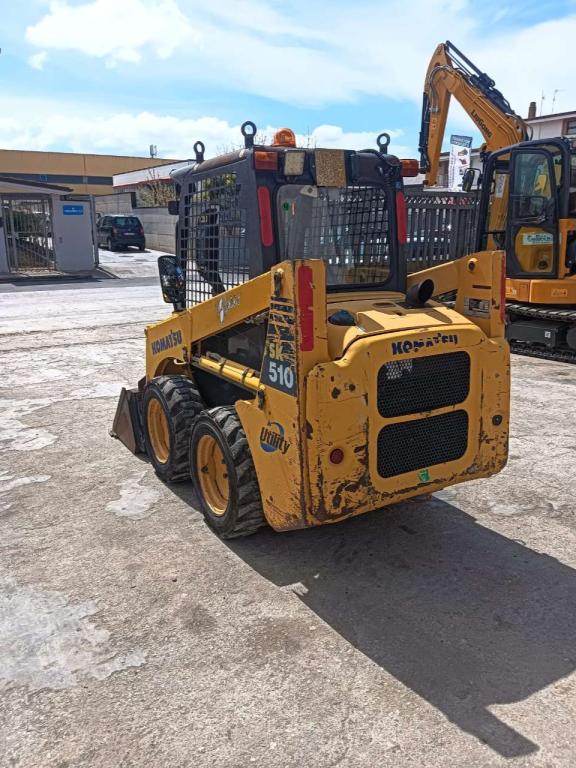 Komatsu SK 510 Photo 4