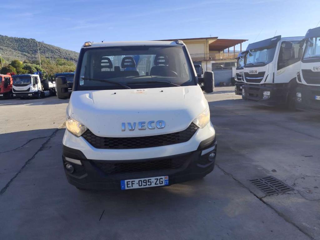 Iveco DAILY 35-150 Photo 5