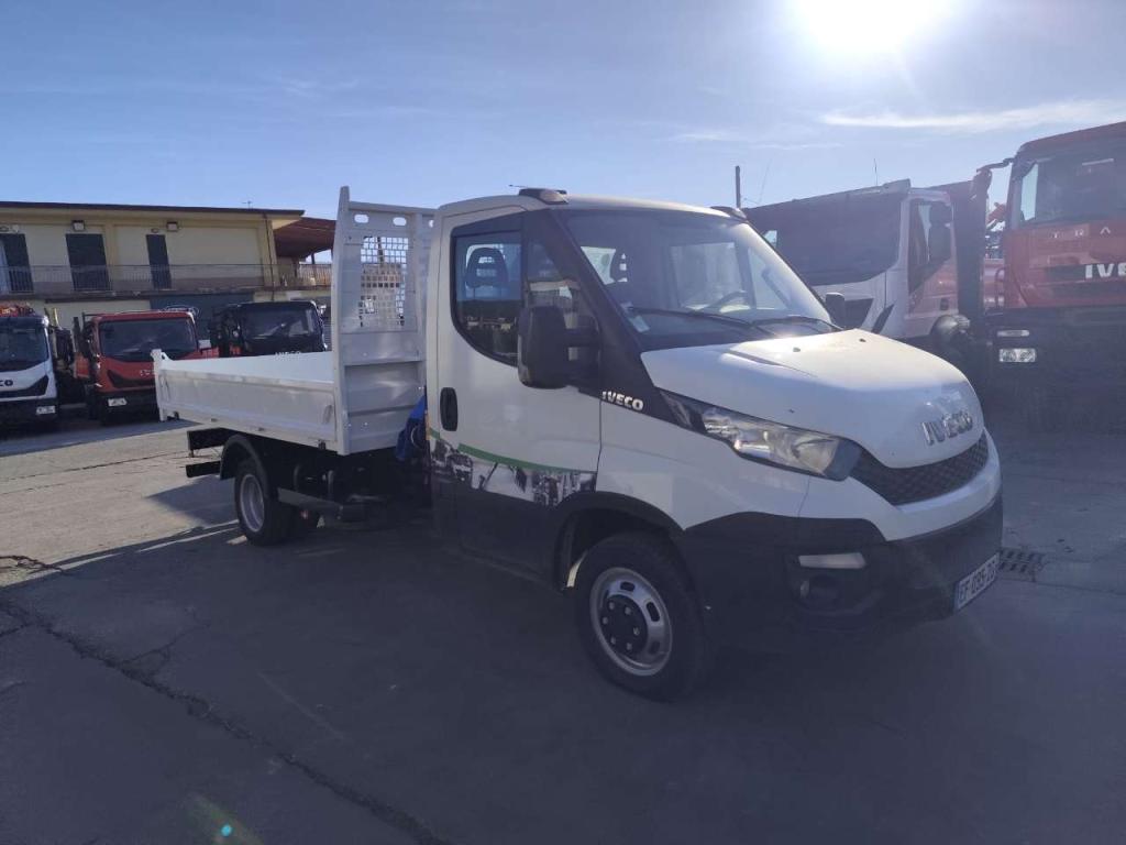 Iveco DAILY 35-150 Photo 7
