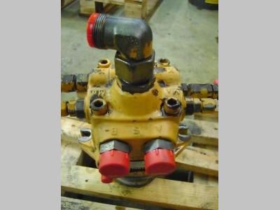 Moteur de rotation de la tourelle pour Liebherr 902 Litronic en vente par PRV Ricambi Srl