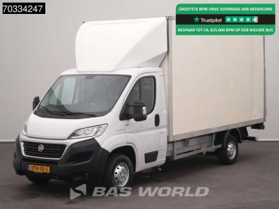 Fiat Ducato 130pk Laadklep Bakwagen LED Airco Cruise Camera APK 05-2027 Euro6 Meubelbak Koffer Airco Cru en vente par BAS World B.V.