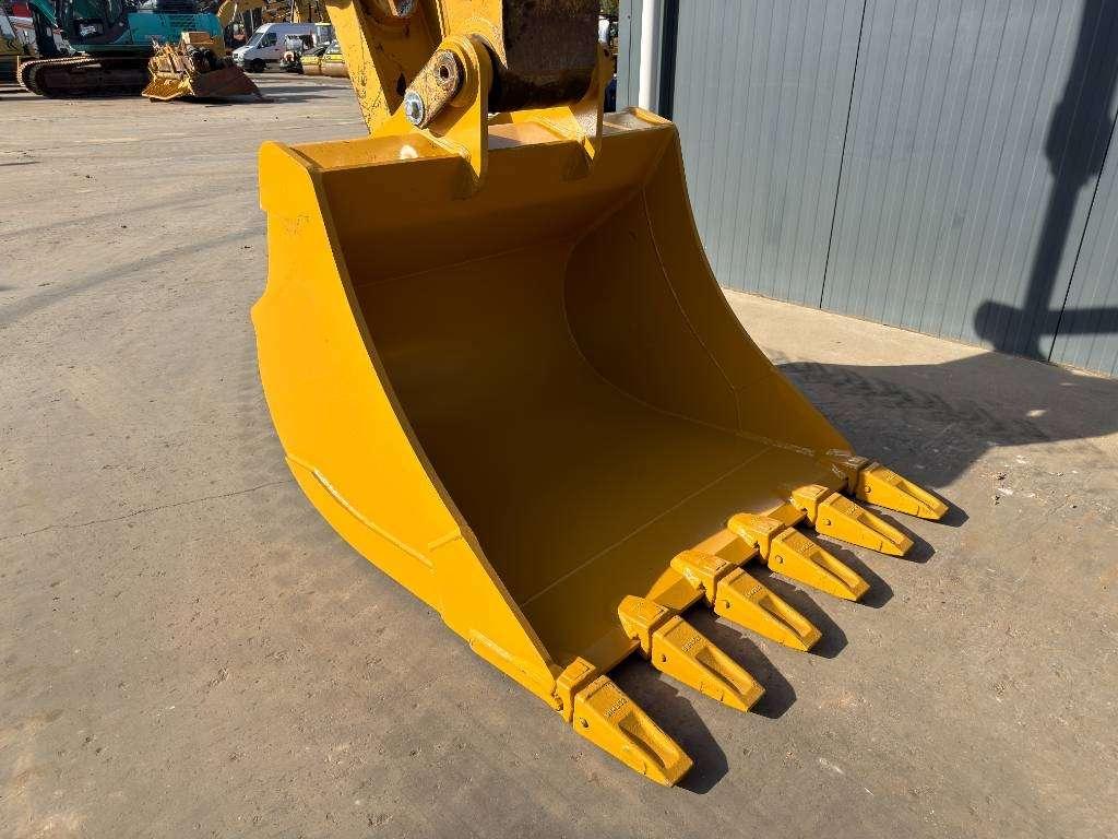 Caterpillar 330 07B Photo 15