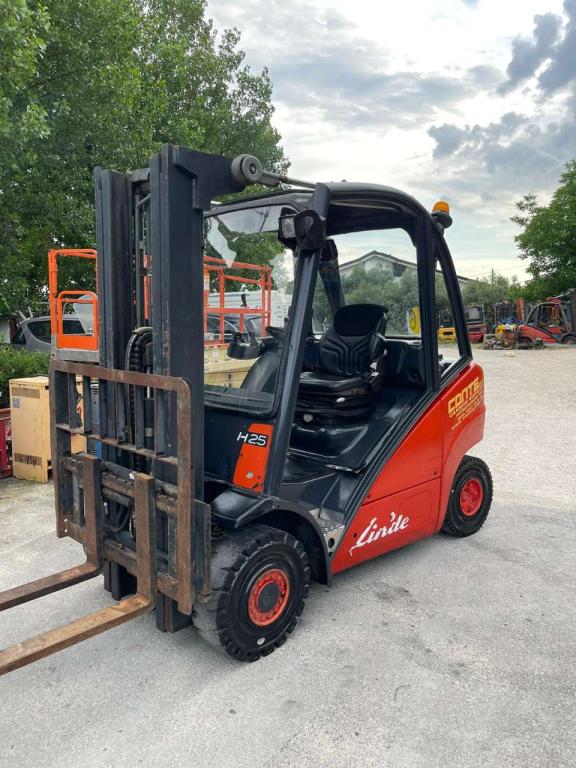 Linde LINDE H25D Photo 9