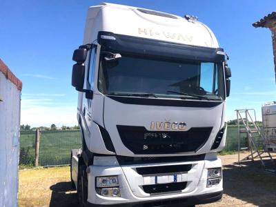 Iveco STRALIS en vente par Bernardi Srls