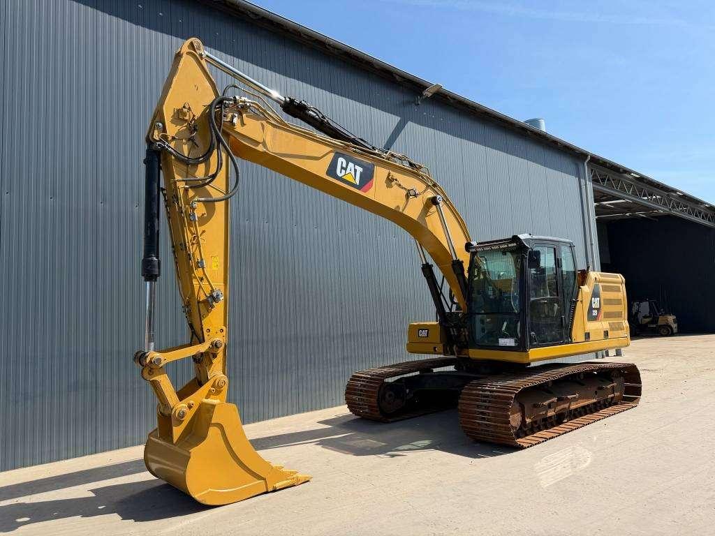 Caterpillar 320 07B Photo 1