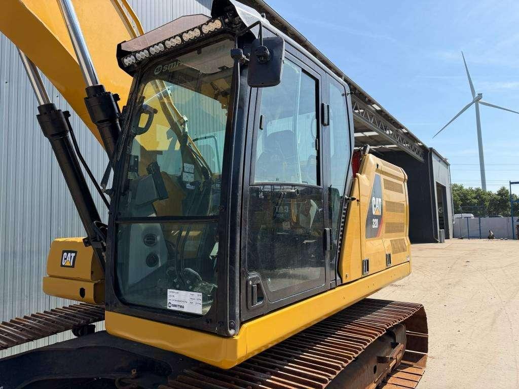 Caterpillar 320 07B Photo 13