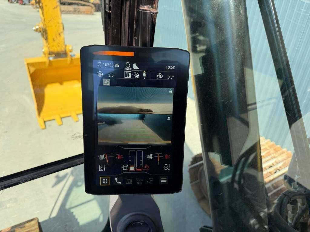 Caterpillar 320 07B Photo 24