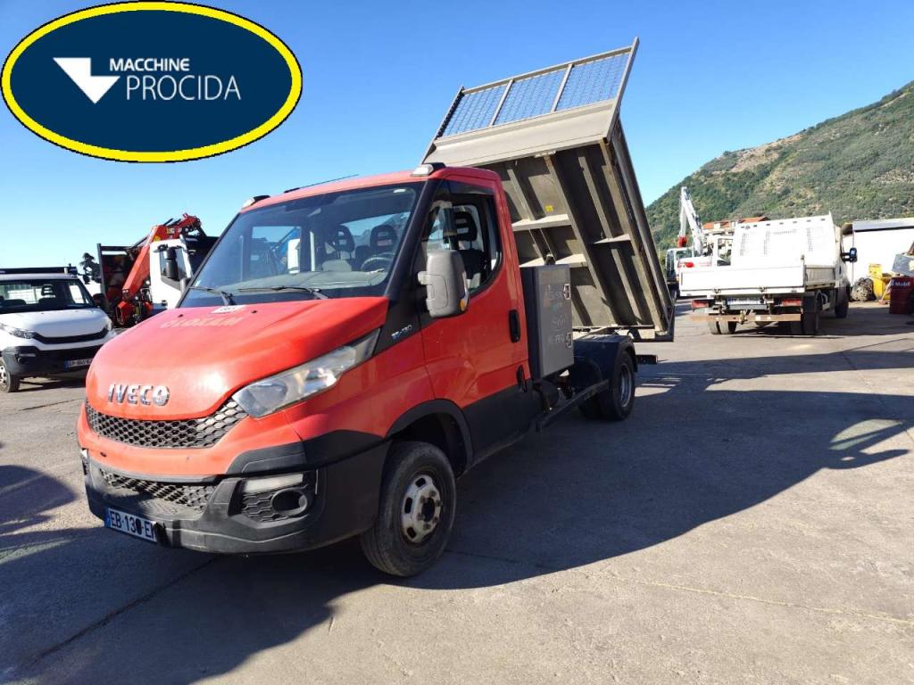 Iveco DAILY 35-130 Photo 1