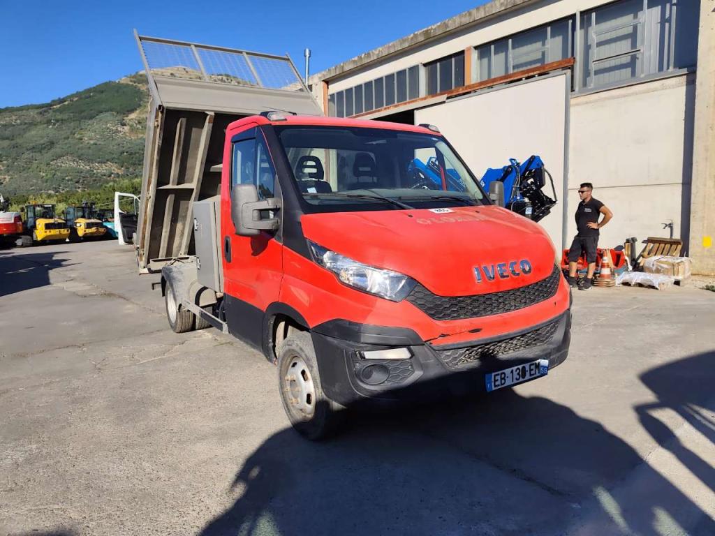 Iveco DAILY 35-130 Photo 10