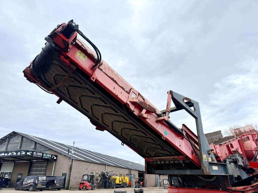 Terex Finlay 883 - Deutz Engine / 2 Side Conveyor Photo 12