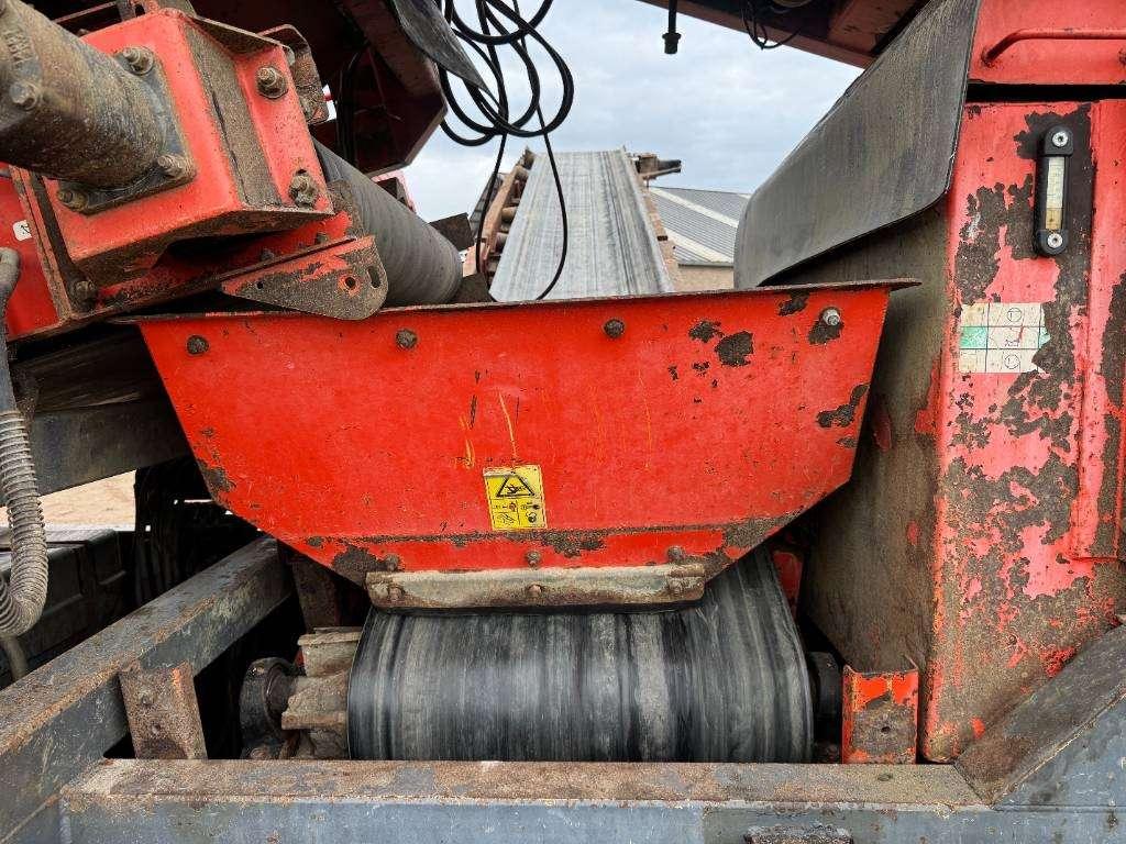 Terex Finlay 883 - Deutz Engine / 2 Side Conveyor Photo 26