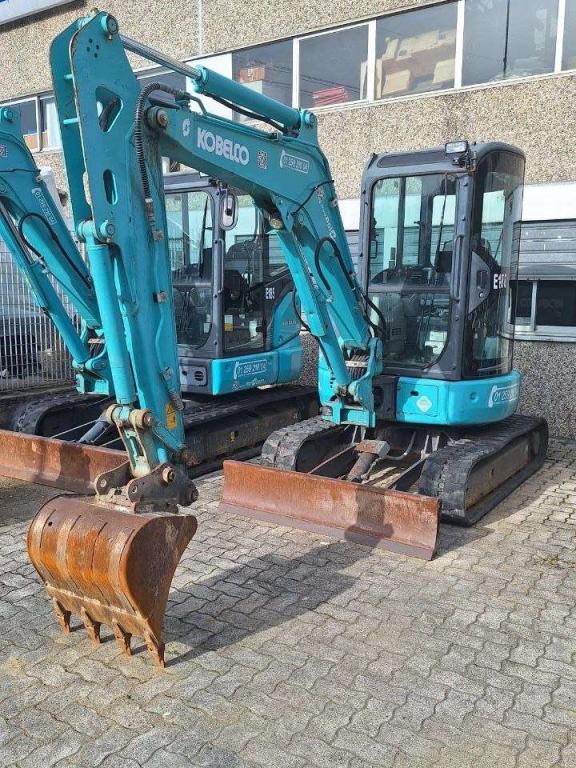 Kobelco SK30SR-6 Photo 1